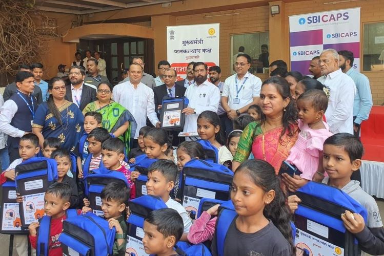 SBICAPS Partners with Maharashtra Govt to Support Education of Under-Privileged Children